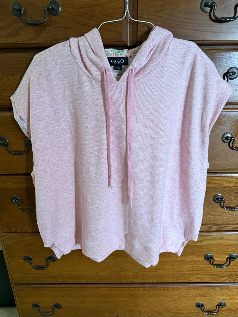 G.G.O Pink Short-Sleeve Hoodie NWOT